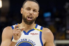 bet365投注 - 库里巅峰对决，穆雷与60激战巴黎圣日耳曼分钟，赛事规则更新胜负难料！